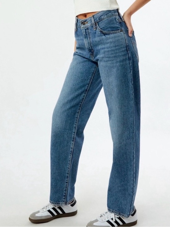 Levi's Denim - 🆕- Levi's Medium Indigo '94 Baggy Jeans. Size: 27